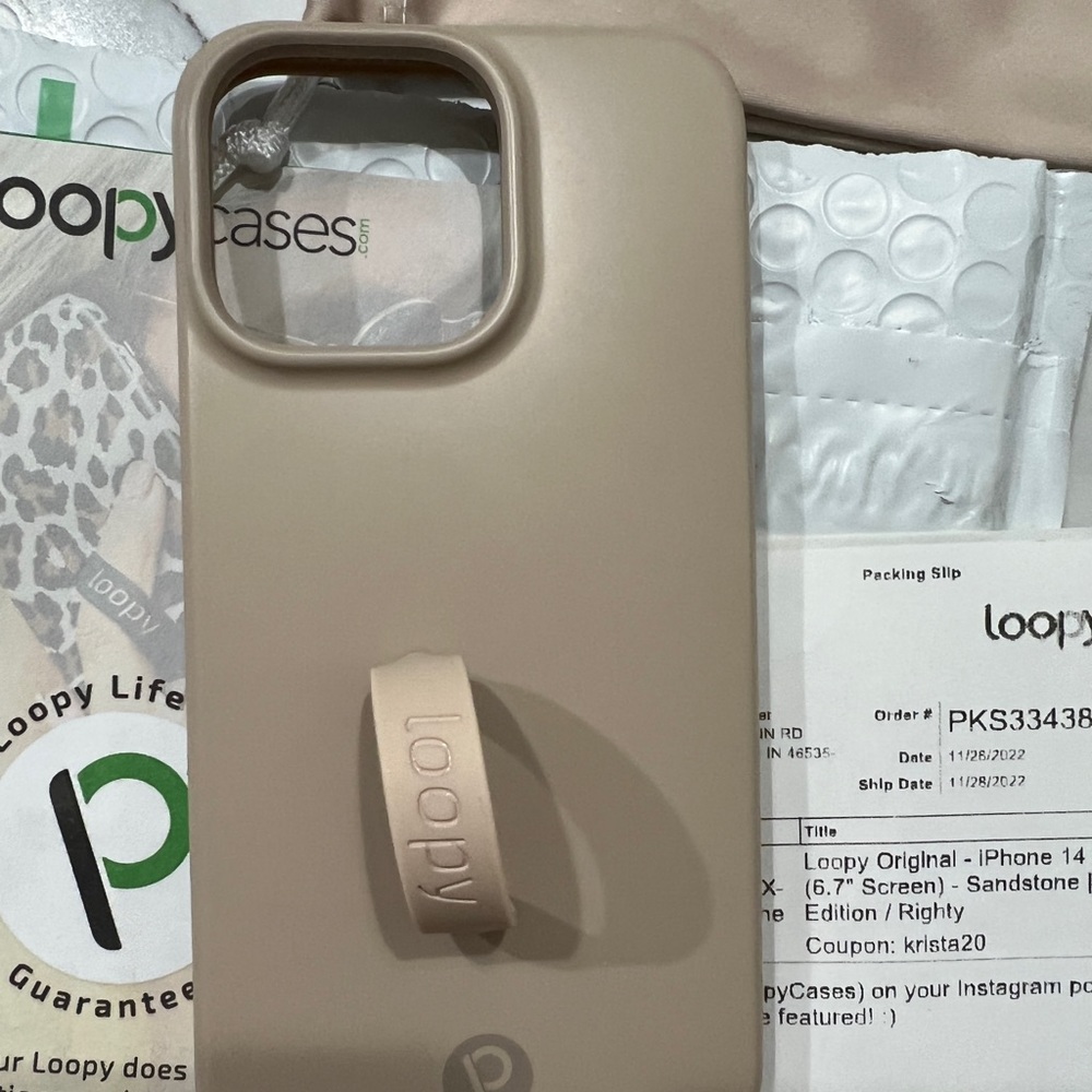 NWT all in original packaging iPhone 14 pro max Loopy case sandstone nude color